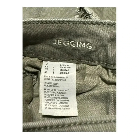 American Eagle Women's Size 4 Regular Super-Stretch Distressed Green Jeggings - Picture 4 of 7